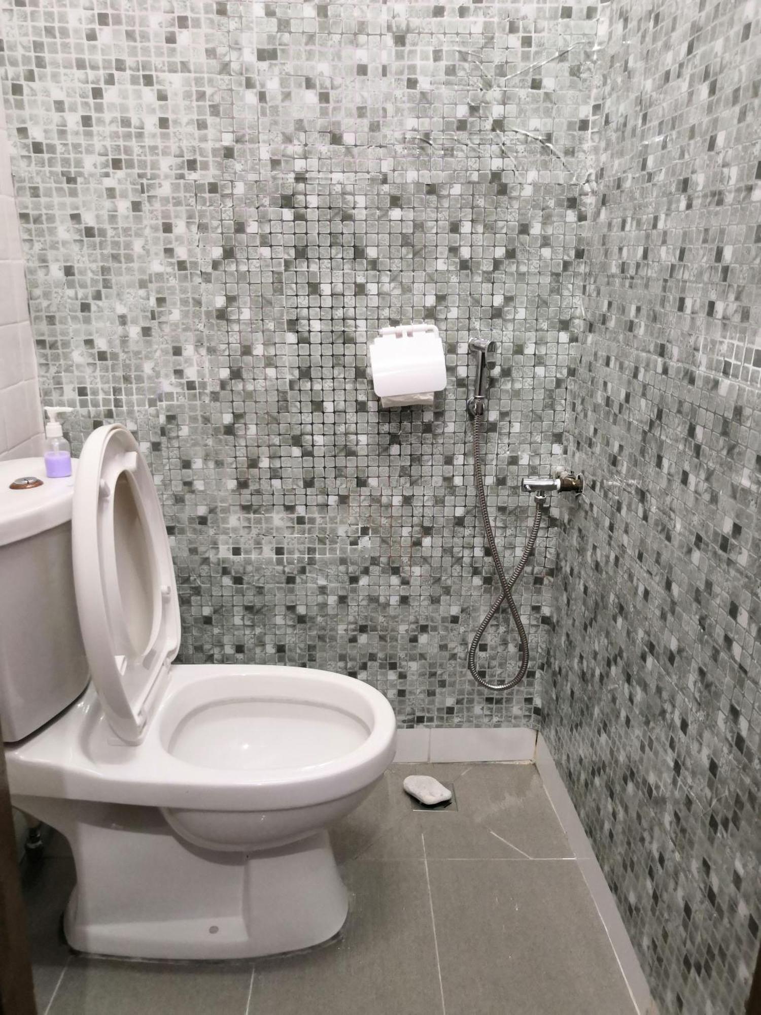 JSW Inn Gelugor Bagian luar foto